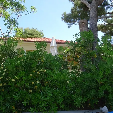 Apartmani Slavica Barbat na Rabu Exterior foto