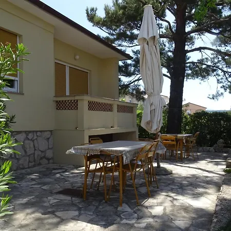 Apartmani Slavica Barbat na Rabu Exterior foto